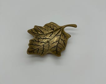 Vintage Brass Maple or Oak Tree Leaf Ashtray Coin Tray Dish Key Dish