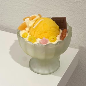 Ice Cream Candle - Handmade Scented Dessert Candle, Cute Aesthetic Home Decor, Unique Gift for Birthday, Candle Lover Gift - 5.64 oz
