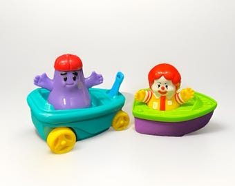 Lote de 2 juguetes McDonald's Grimace Ronald Carrito Barco Vintage de los 90 Fisher Price