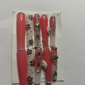 Pink and white press on nails