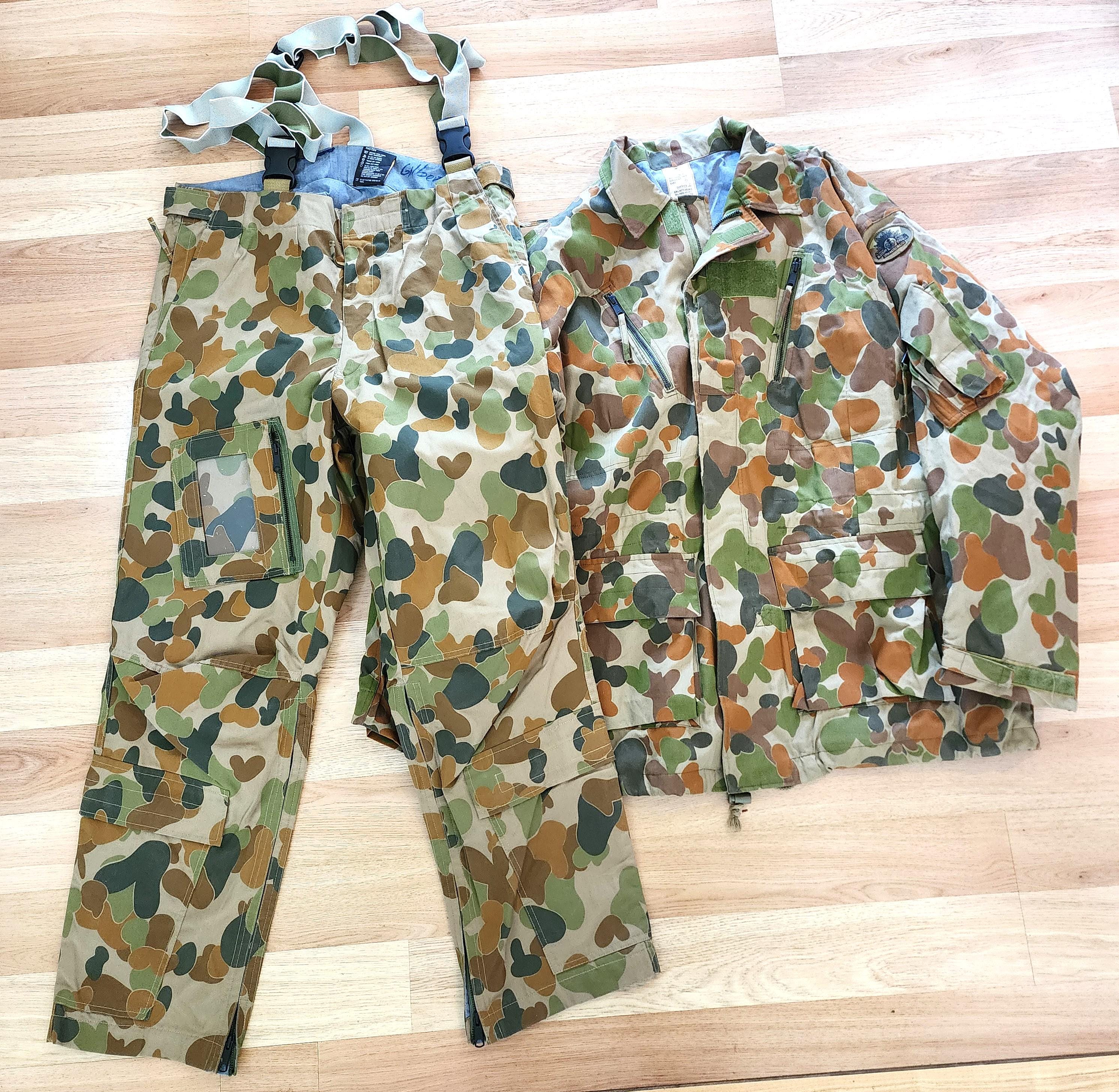 Army Camouflage XXL Goretex Fire Resistant Jacket Coat Trousers