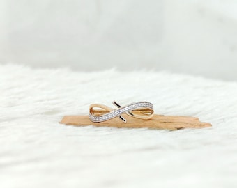 Diamond Infinity 14K Gold Ring, Crossover Eternity Band