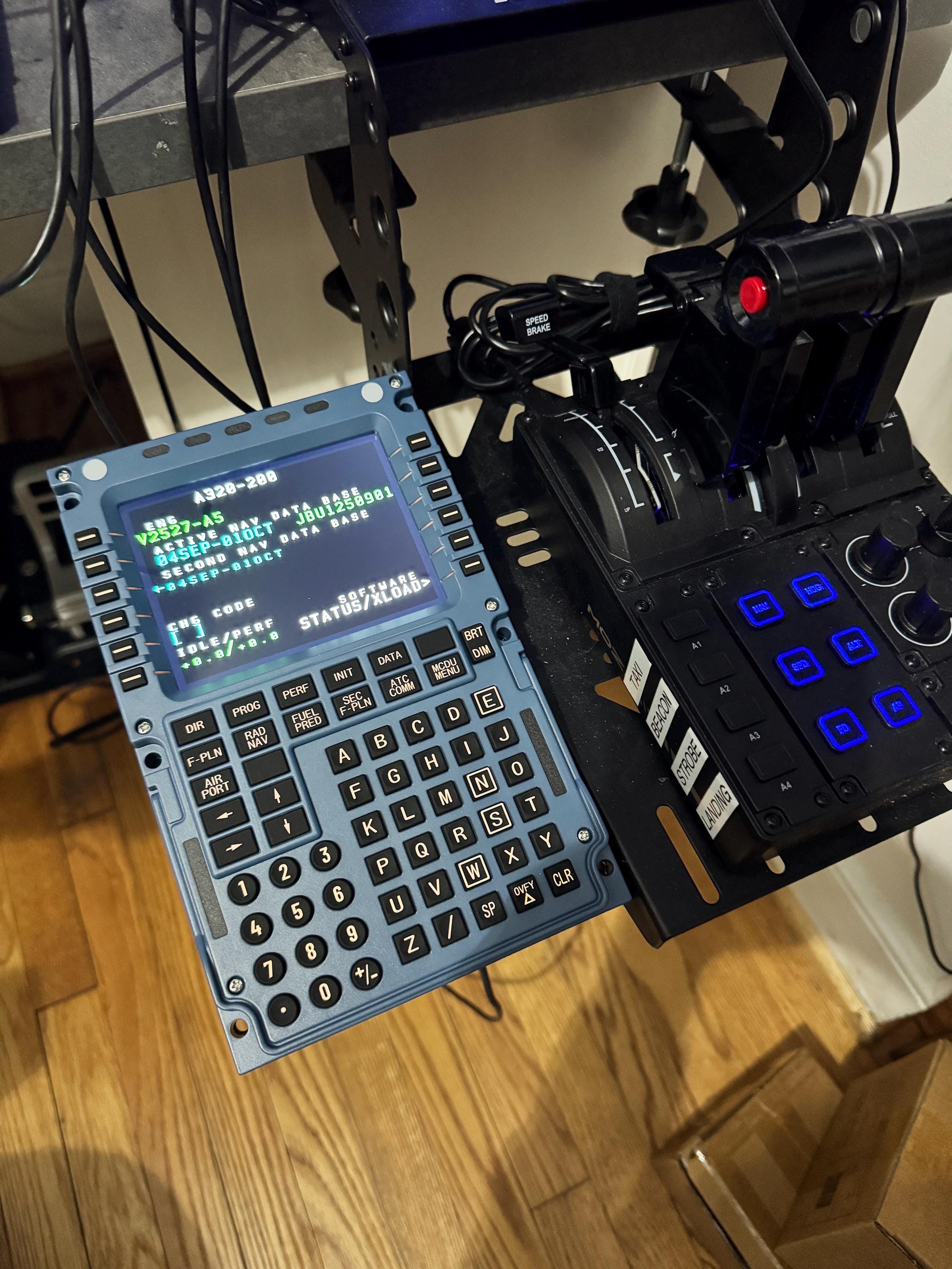 Winwing Winctrl PFP or MCDU Mount for Thrustmaster Flying Desk