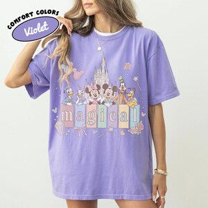 Vintage Comfort Colors® Pastel Magical Castle Snacks-shirt, retro Coquette-T-shirt Mickey & Friends, Disneyland-gezinsvakantie-uitstapje 2026 Shirts Violet/Purple