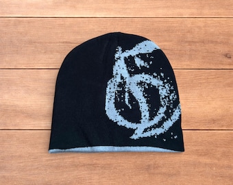 Vintage Brand New Y2K White & Black Spider Spiderweb Beanie Hat