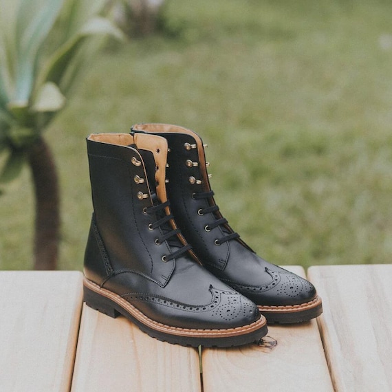 Leather Brogue Boots: Lace-Up Ankle Boots