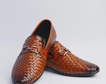 Woven Leather Men's Loafers - Croc Print Dress Shoes
