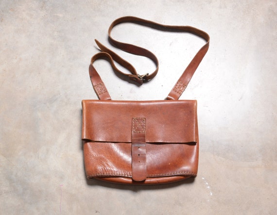 vintage leather purse 60s 70s Eddie Bauer shoulde… - image 1