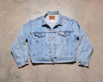 vintage jaren '90 Levi's denim jasje vintage Levis medium wash Type III 1990 rode tab boxy crop cut oversize slouch dames M