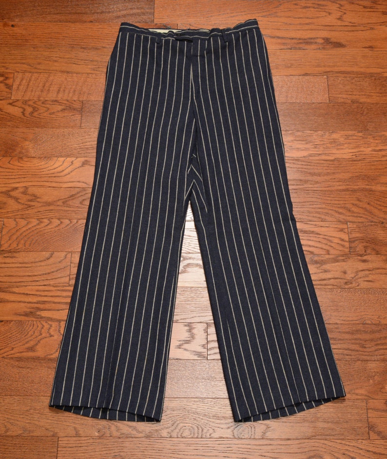 vintage men suit 70s wide lapel suit black pinstripe suit Pierre Cardin wide leg pant gangster pimp 1970 menswear 39-40R France