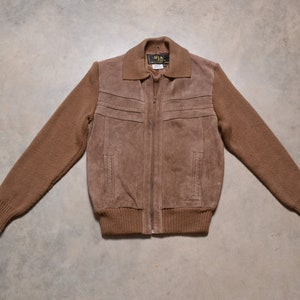 veste en tricot en daim vintage des années 70 1970 manteau pull en daim marron pour homme S petite collection HJA