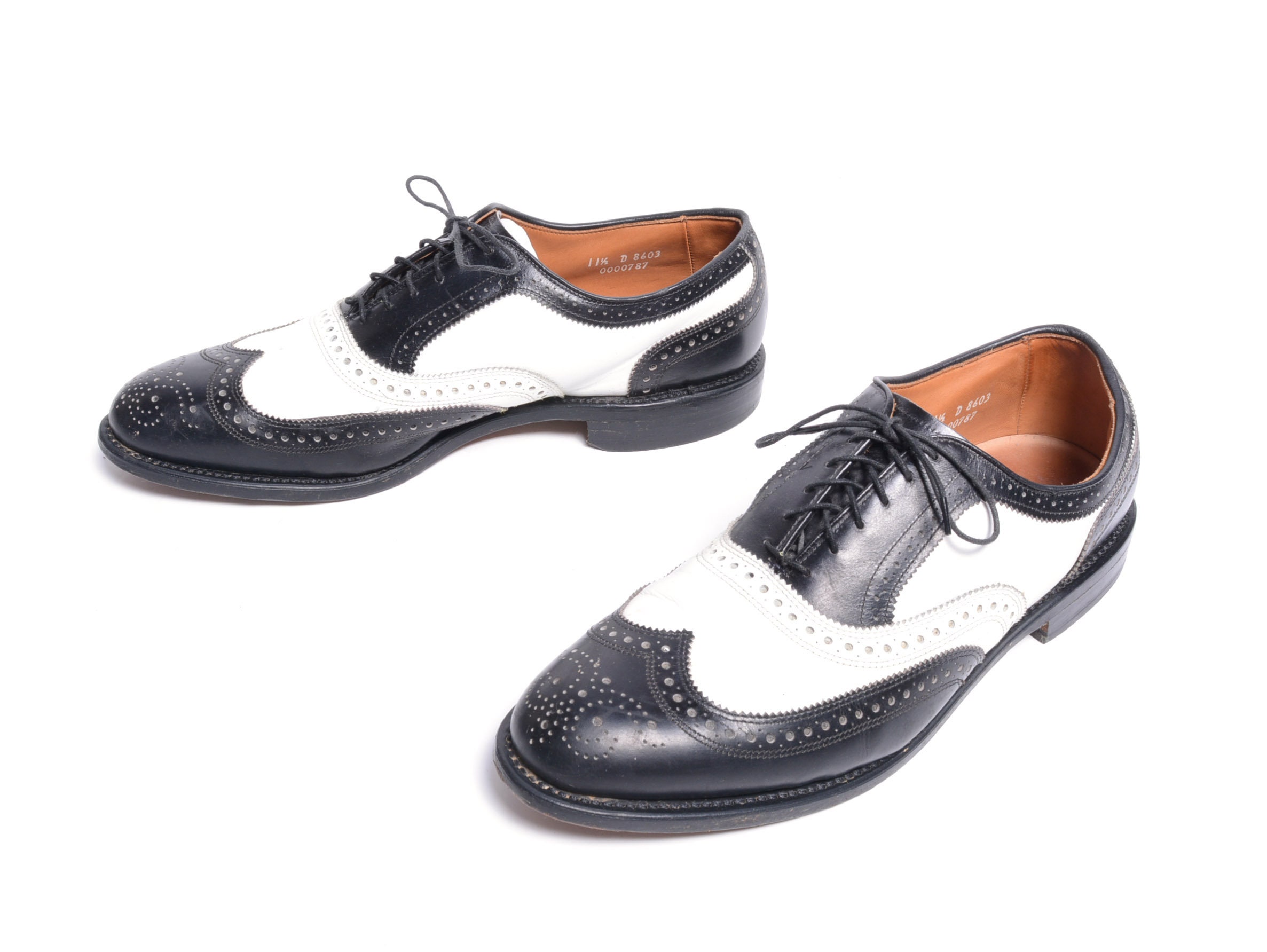 Zapatos Zapatos para hombre Oxford y con punto en ala Cuero hecho a mano para hombre Oxfords Wingtip Spectator Vestido con cordones Negro y blanco Puntera Zapatos-1 