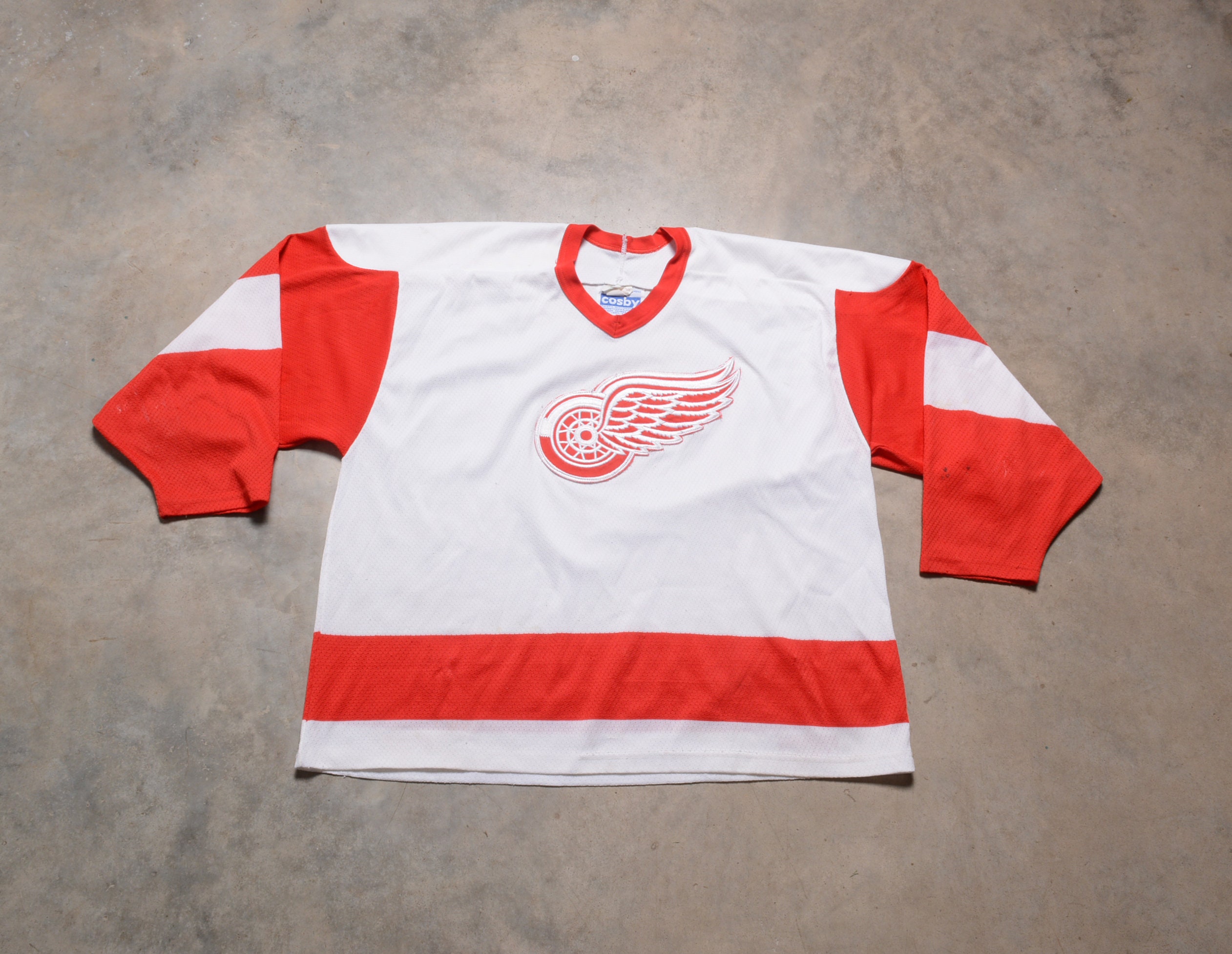 Detroit Red Wings Jersey Sweatshirt Detroit Tee Hockey Sweatshirt Detroit  Hockey Essential Shirt - Ink In Action