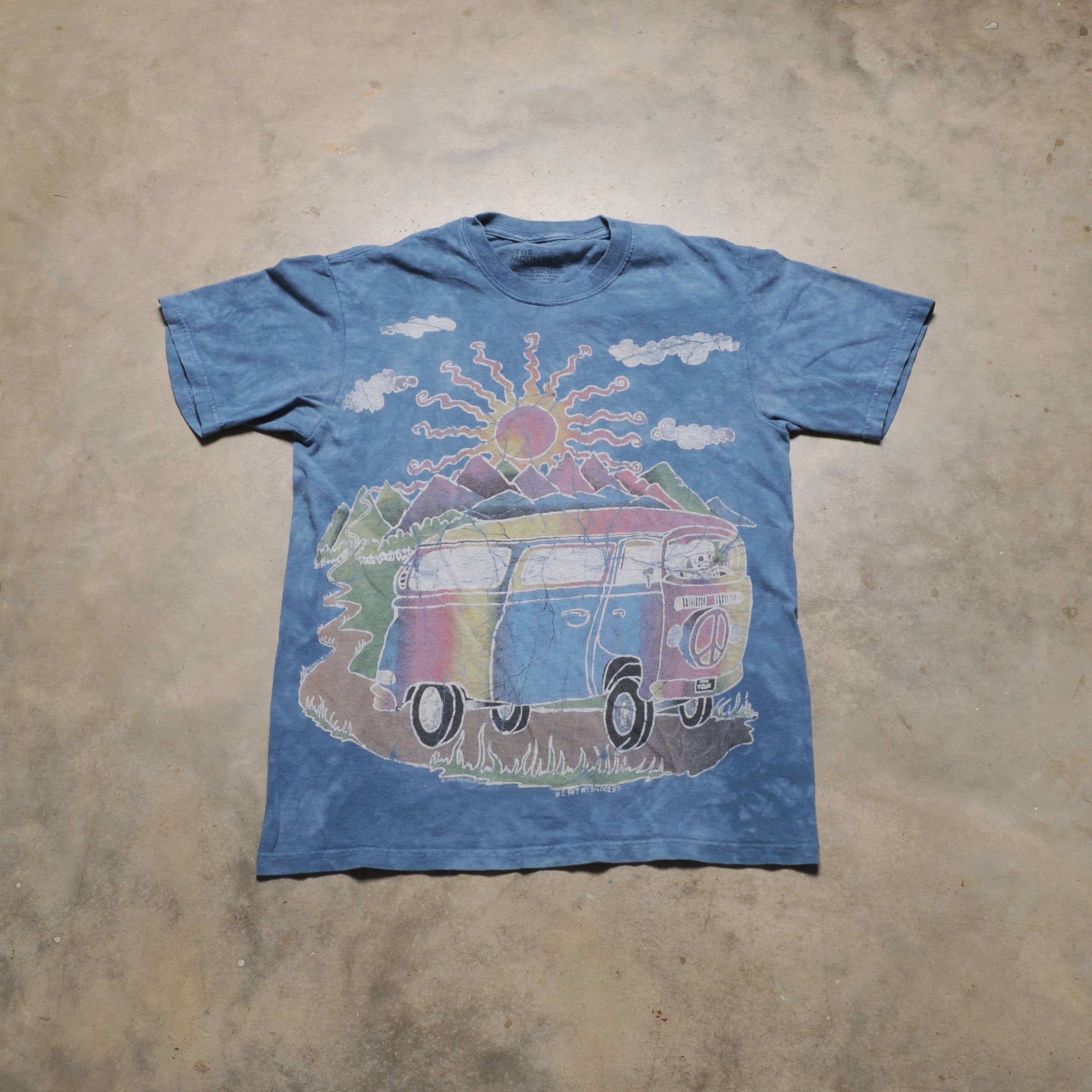 Vintage 90s the Mountain T-shirt Hippie Grateful Dead VW Bus