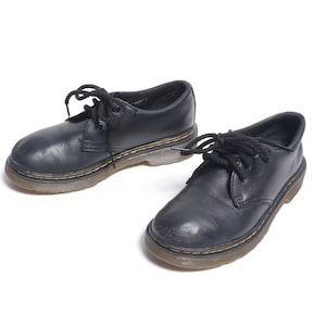 vintage 90s 00s Doc Dr Martens 1461 boy girl kid shoe size UK 1 1990 youth child vintage oxford
