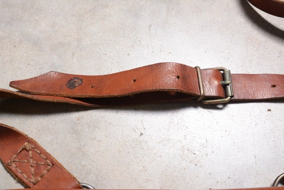 vintage leather purse 60s 70s Eddie Bauer shoulde… - image 4