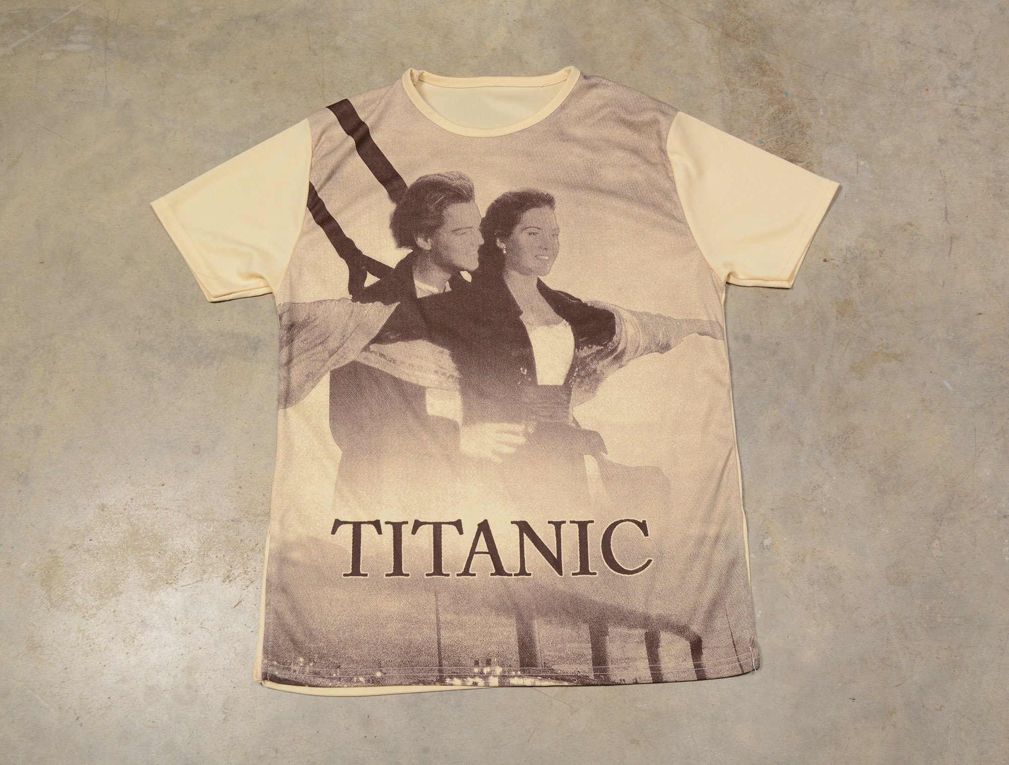 vintage titanic shirt