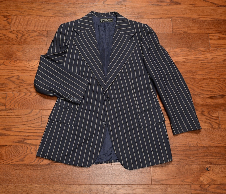 vintage men suit 70s wide lapel suit black pinstripe suit Pierre Cardin wide leg pant gangster pimp 1970 menswear 39-40R France
