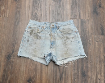 vintage 90s Levi's jean shorts 550 cutoff light wash denim thrashed destroyed 33 waist
