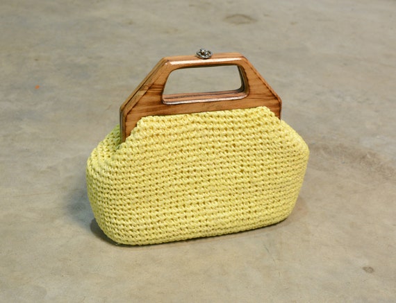 vintage 60s yellow raffia woven purse wood handle