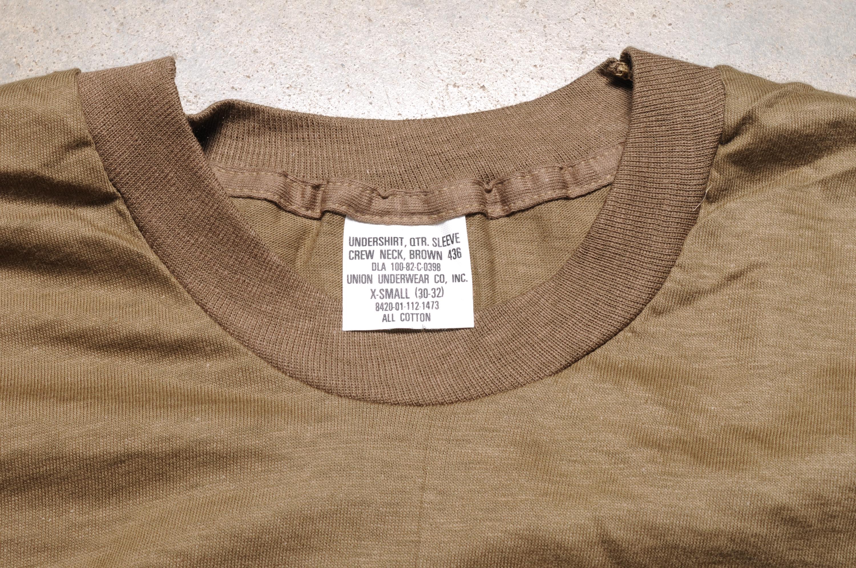 Vintage 80s US Army T-shirt Olive Drab Green Tee Shirt NOS