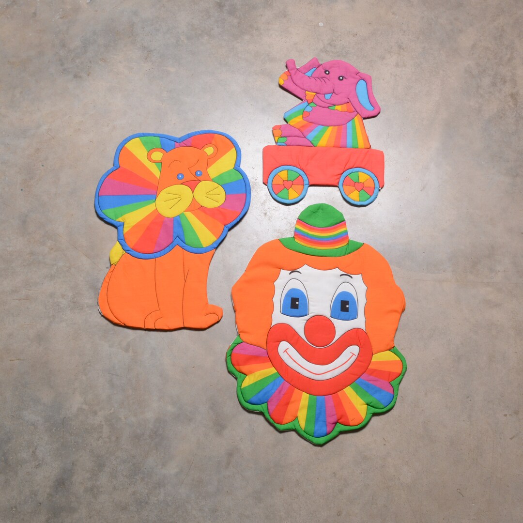 Vintage 70s 80s Clown Elephant Lion Wall Hanging Quilted Rainbow Color ...