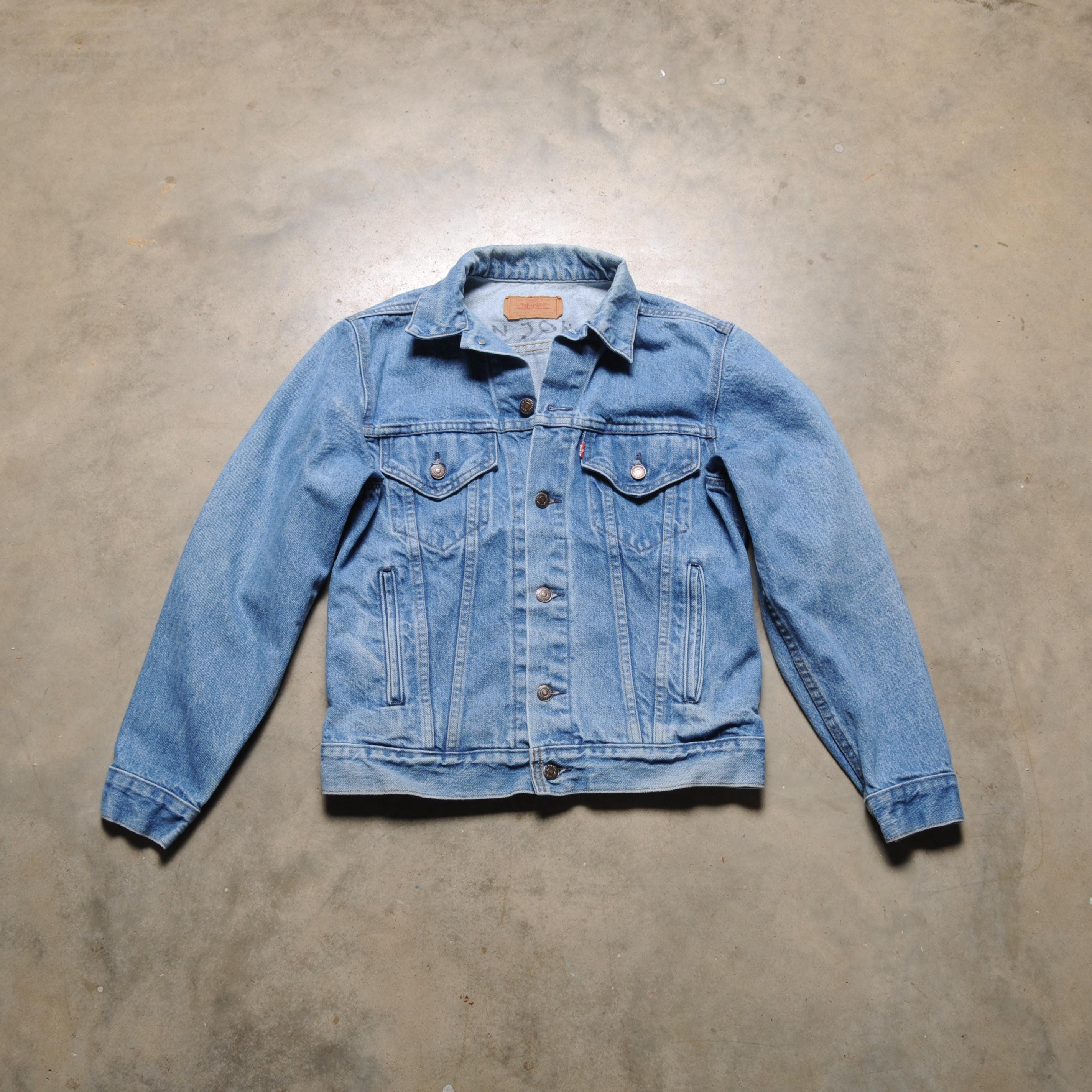 Vintage 70s 80s Levi's Denim Jacket Levis Medium Wash Trucker
