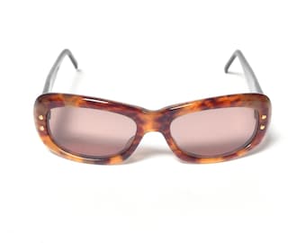 Gafas de sol vintage Anne Klein Riviera, años 90 y 2000, cuadradas, ovaladas, de plástico negro y carey.