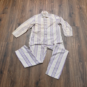 Ensemble pyjama homme vintage années 20, chemise de nuit et pantalon blancs à rayures violettes, style Snellenburg, taille 38.