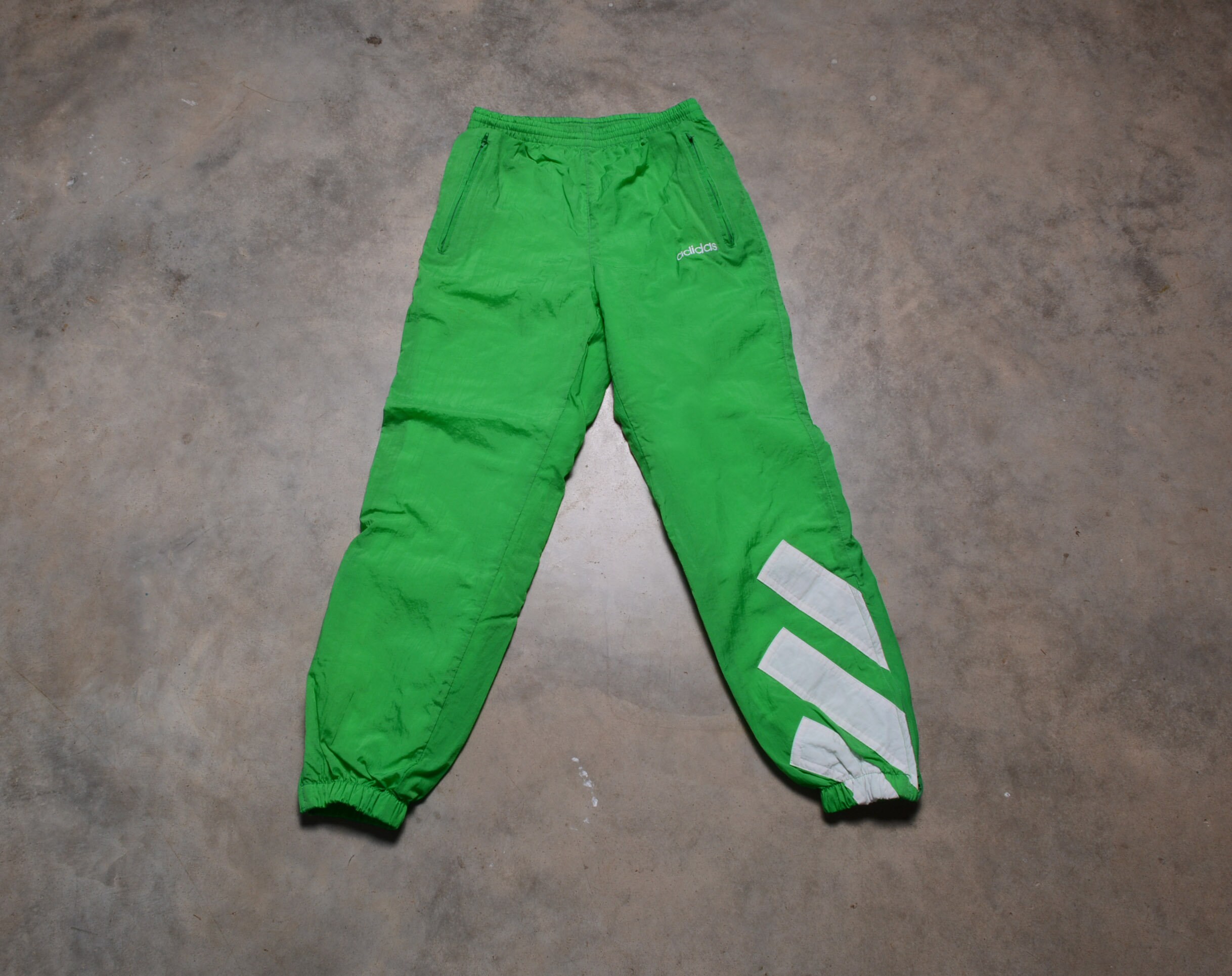 Pantalones holgados unisex de color verde oscuro para mujeres y