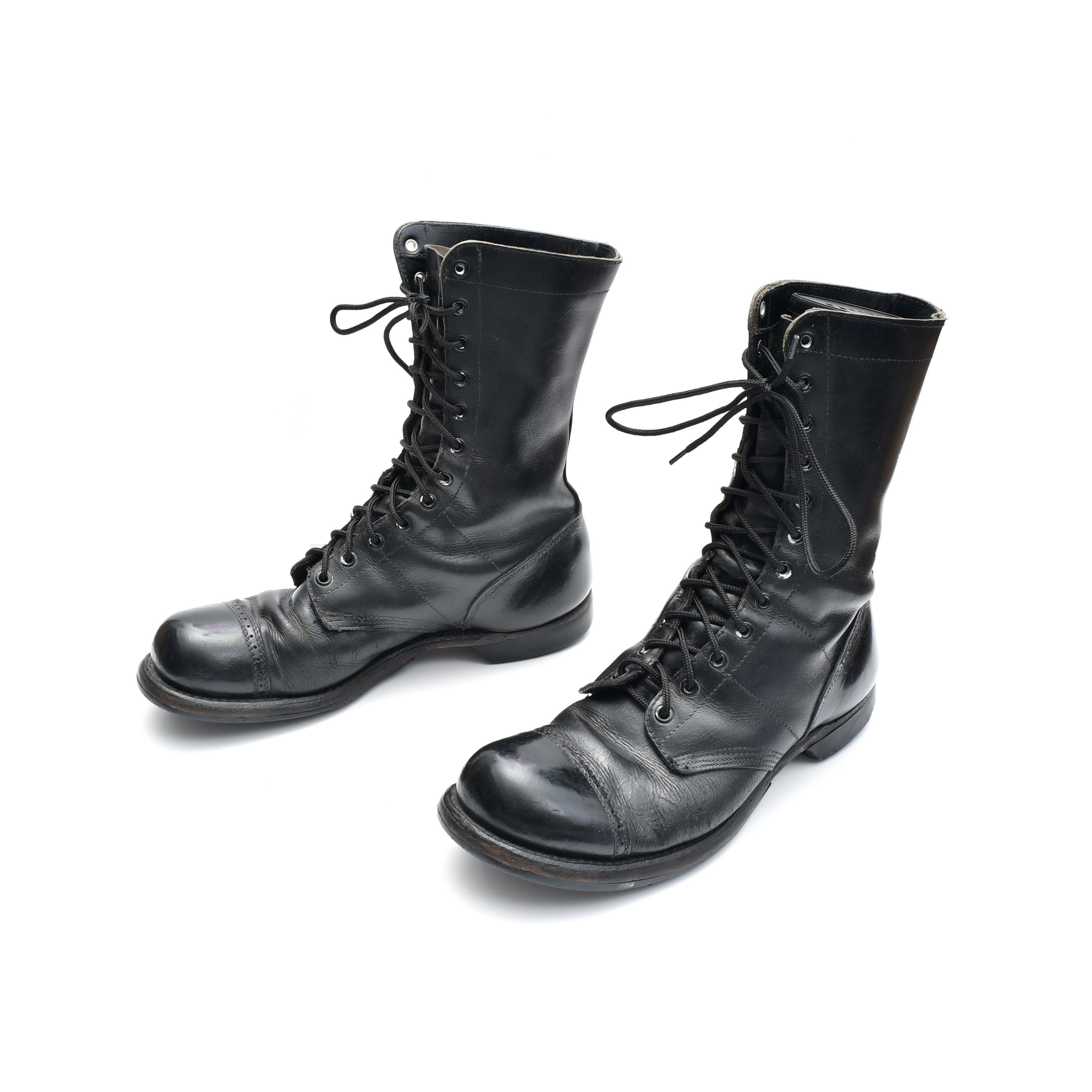 Corcoran jump boots - Etsy 日本