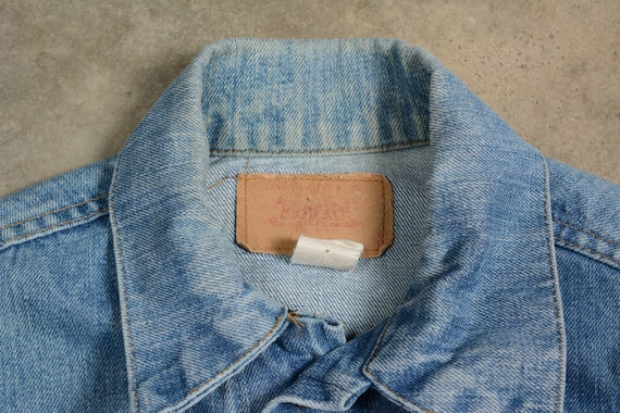 Vintage Levi's 80s Denim Trucker Jacket 70417 Flannel Lined