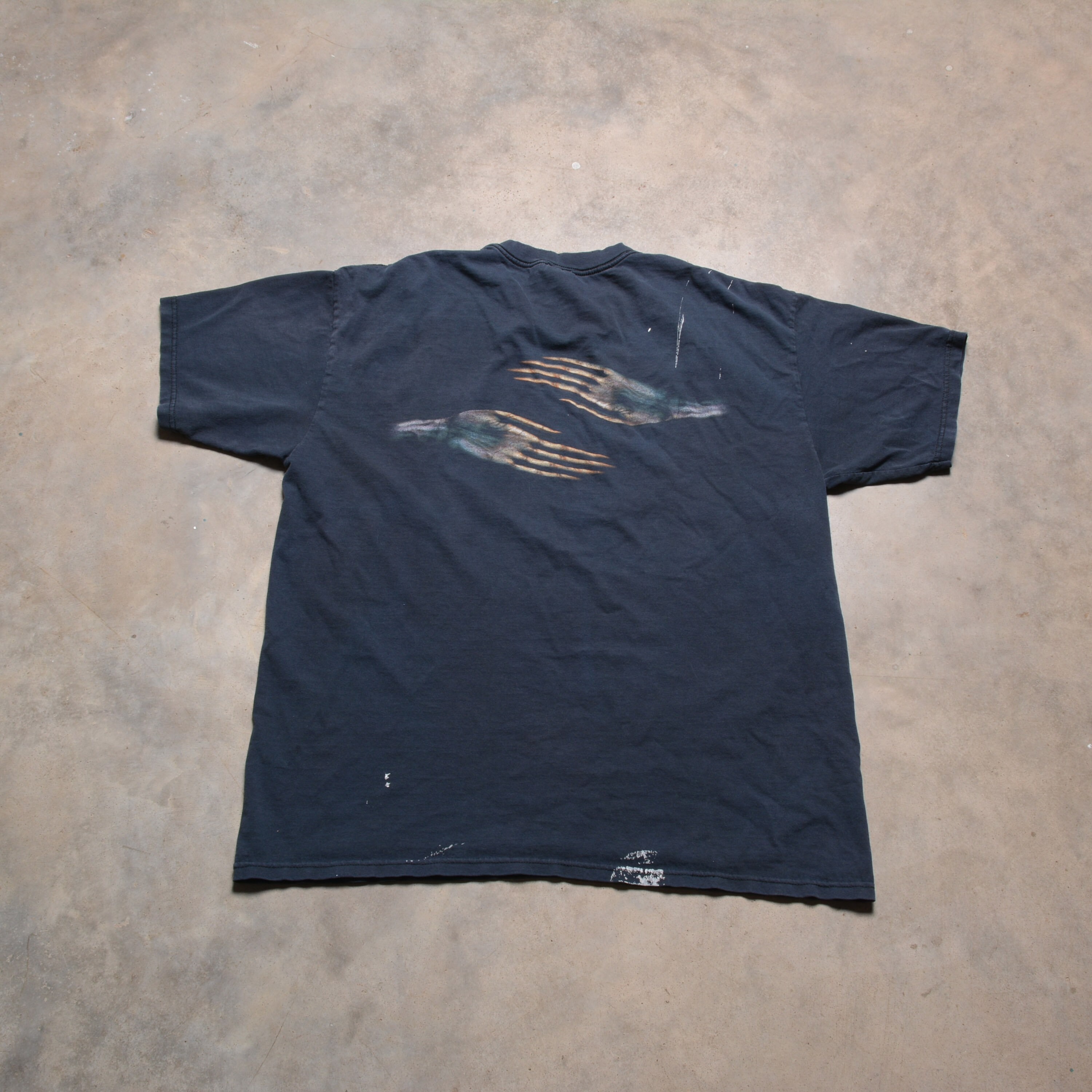 【archive】90s un Skull Holding Hands Tee il_fullxfull.5517224752_i4qw.jpg