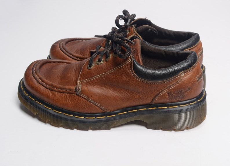dr martens moc toe