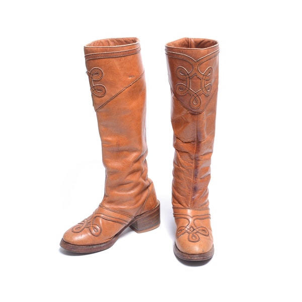 vintage 70s Zodiac boots pull on stacked heel distressed saddle brown leather 1970 campus boots boho hippie women size 7