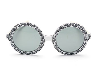 vintage 60s 70s sunglasses oversize round bugeye eyeglasses plastic mod Twiggy leaf pattern 1960 1970 fashion style made in France