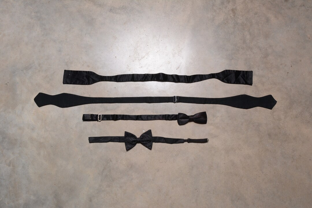 20s bow tie