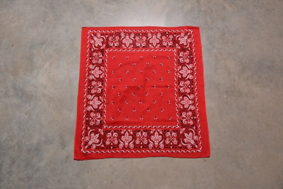 vintage 30s 40s Hercules bandana red paisley flow… - image 1