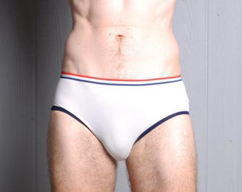 vintage 80s Matt Andrews red white blue striped underwear men brief size 22-23 waist XS/S