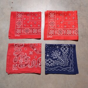 vintage 50er halstuch rot blau paisley blume 100% farbe baumwolltuch Elefantenrüssel bis 56 cm