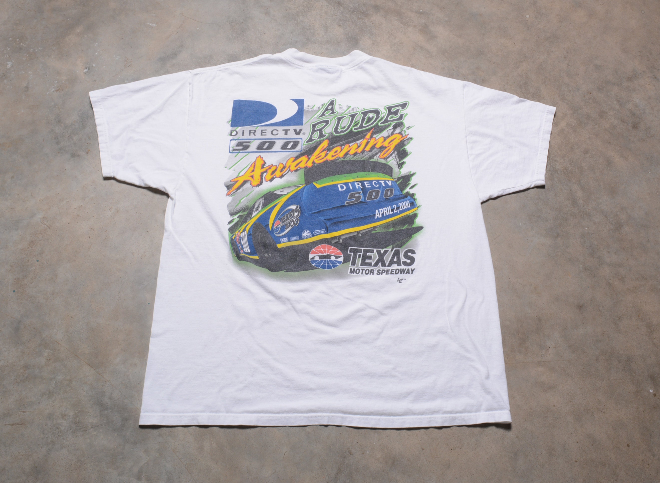 Vintage 00s Y2k NASCAR T-shirt Directtv 500 Rude Awakening Texas