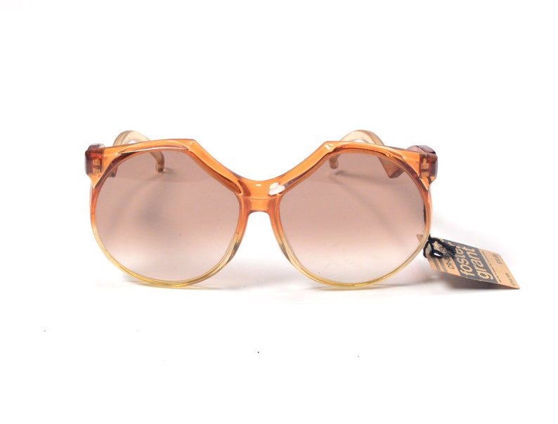 vintage 60s 70s sunglasses clear orange plastic frame brown tint lens Foster Grant oversize bug eye bugeye 1960 1970 fashion style NOS