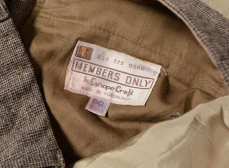 vintage 70s 80s Member/'s Only Euope Craft wool pants oatmeal tan khaki tweed dress slacks pleat waist 1970 1980 men menswear 30x31 slimfit