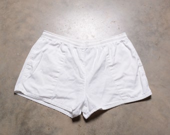 vintage 80s 90s sweat shorts basic white running tennis gym athletic sport 32-38 waist M/L Trend Basic