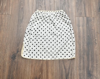 vintage 60er schwarz weiß gepunktetes Unterkleid Maidenform XS halber Rock Unterrock Unterrock