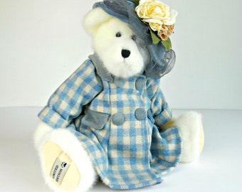 Vintage "Mamma Bearsworth" Best Dressed Bears Collection by Boyds Bears with original tags