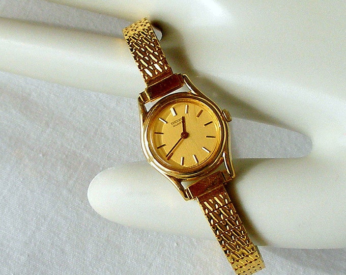 Vintage Women's Seiko Quartz Watch Gold Expandable Band Etsy