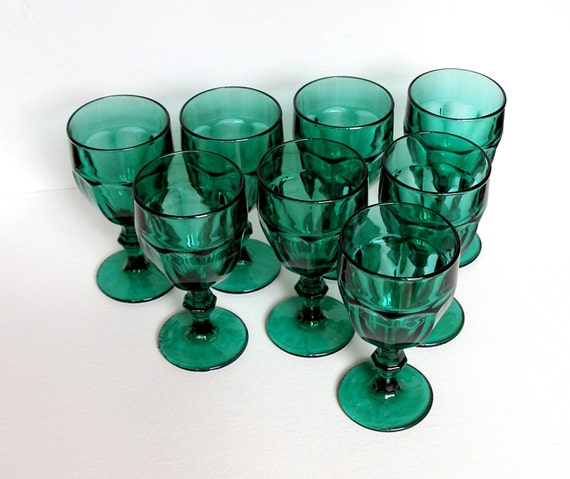 Emerald Green Goblets Set Of 8 Vintage Stemware Duratuff Usa Etsy