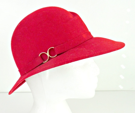 Vintage Hat Lady Kangol Designer Red Wool Felt Ladies Hat With
