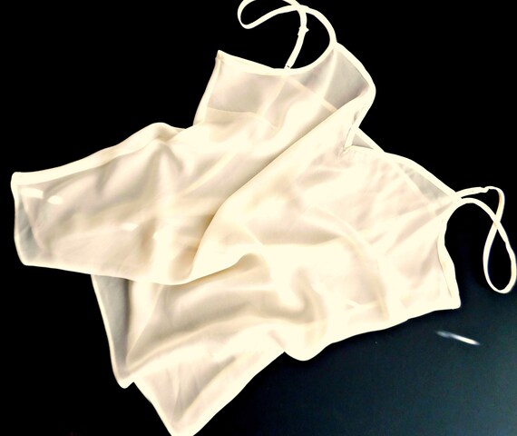 Vintage Sheer Ivory Camisole mit verstellbaren Trägern, Größe M 